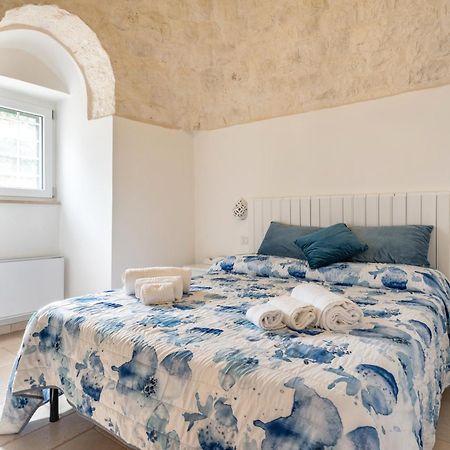 Trullo Degli Anelli In Masseria Cisternino Ngoại thất bức ảnh