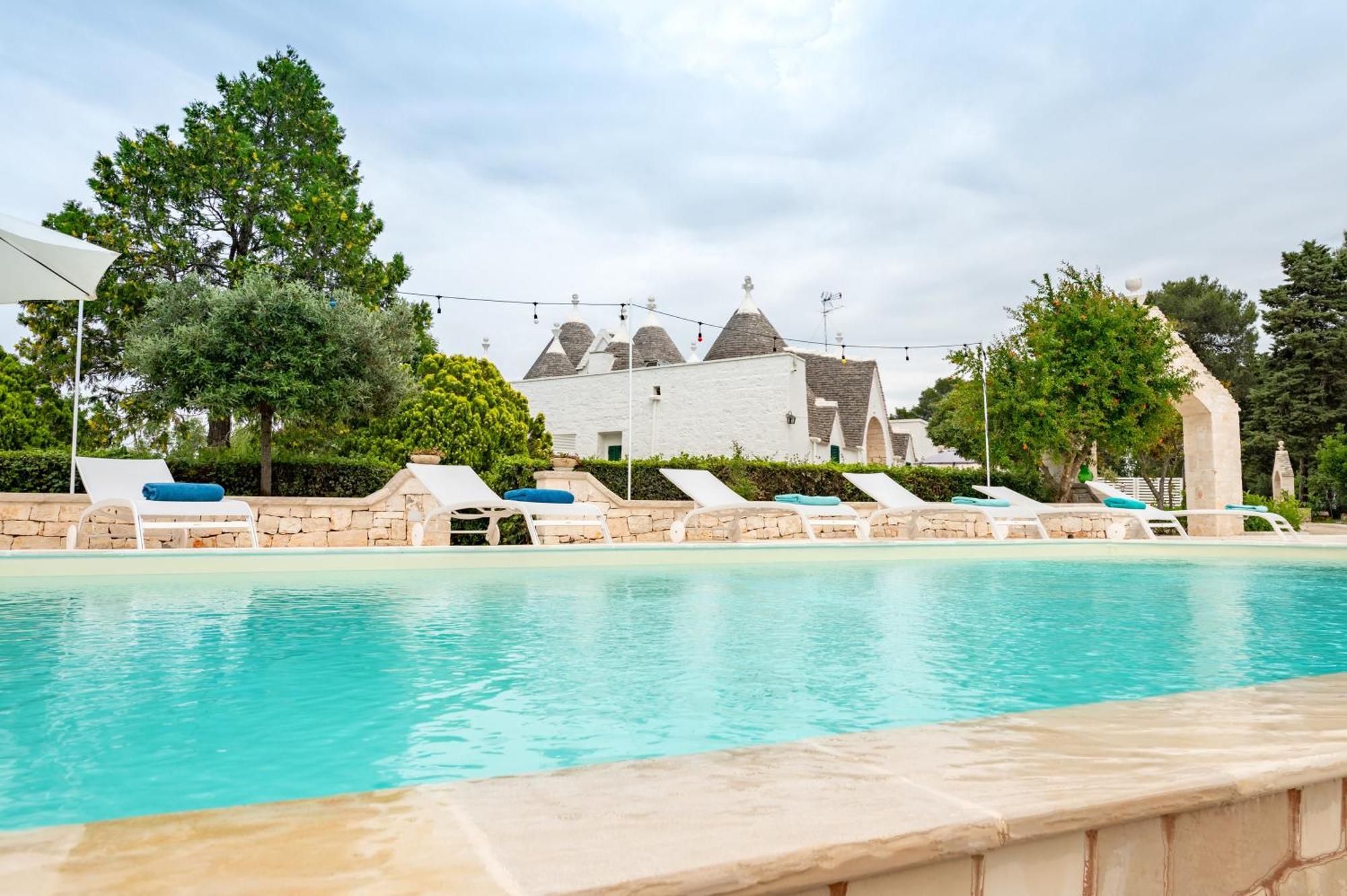 Trullo Degli Anelli In Masseria Cisternino Ngoại thất bức ảnh