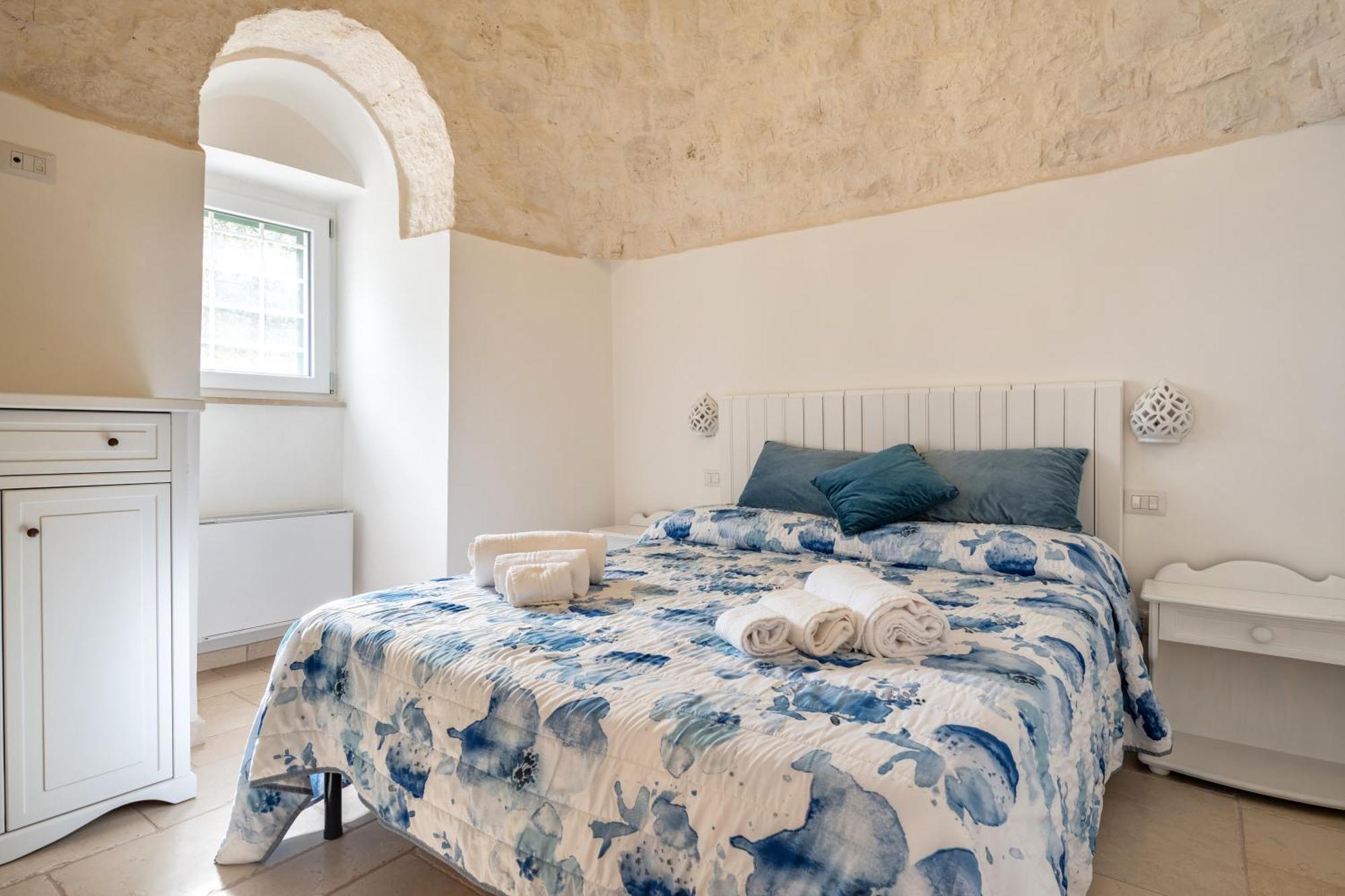 Trullo Degli Anelli In Masseria Cisternino Ngoại thất bức ảnh